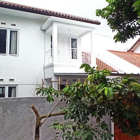 Jk House Bandung Villa Buitenkant foto