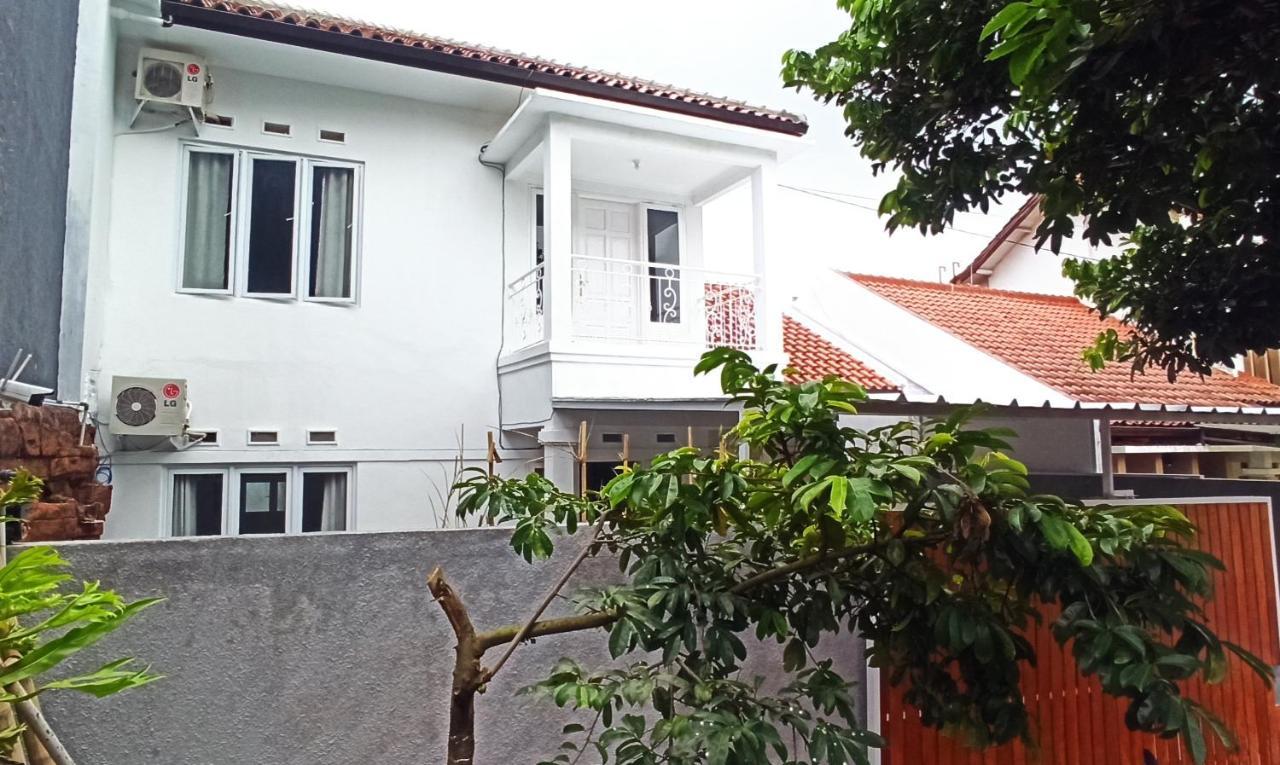 Jk House Bandung Villa Buitenkant foto