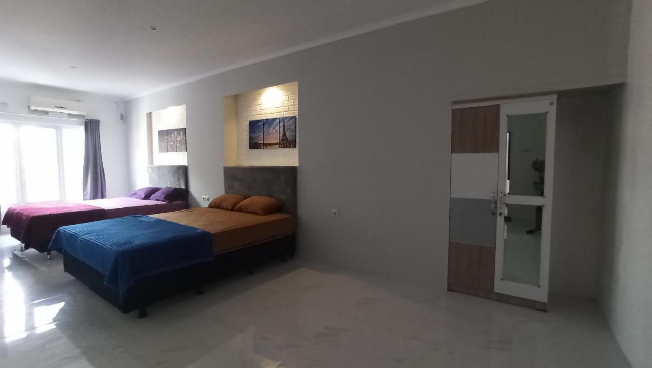 Jk House Bandung Villa Buitenkant foto